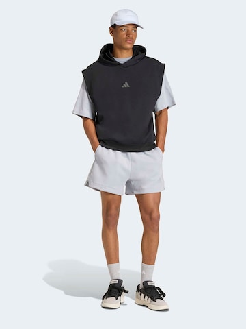 Sweat de sport ADIDAS SPORTSWEAR en noir : devant