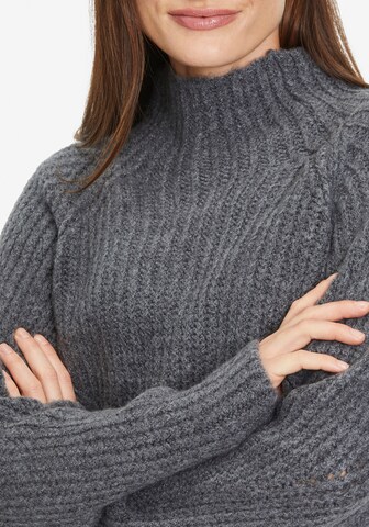 TAMARIS Sweater in Grey