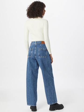 NEON & NYLON Wide leg Bandplooi jeans 'BEA' in Blauw