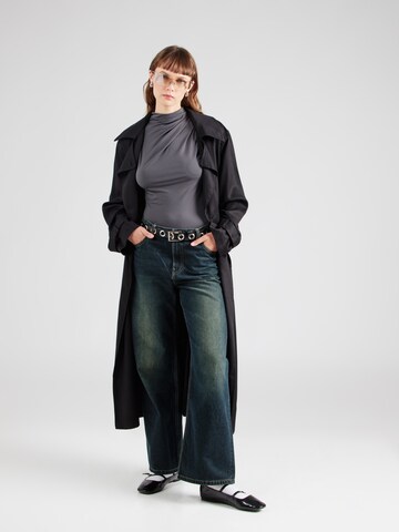 PIECES Top 'PCMadison' in Grey