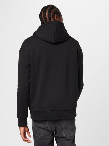 Calvin Klein Sweatshirt i svart