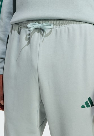 ADIDAS SPORTSWEAR Tapered Sporthose 'Essentials' in Grün