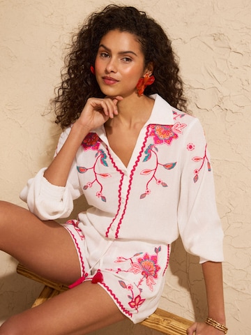 love & roses Regular Shorts in Weiß