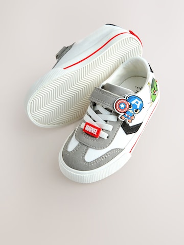 Next Σνίκερ 'Marvel' σε λευκό