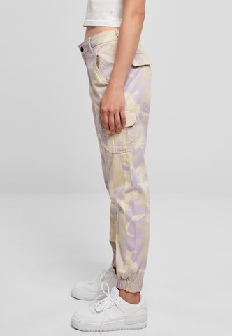 Tapered Pantaloni cargo di Urban Classics in lilla