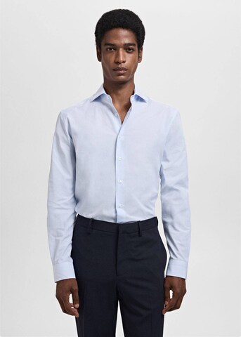 MANGO MAN Slim fit Business Shirt 'Selva' in Blue: front