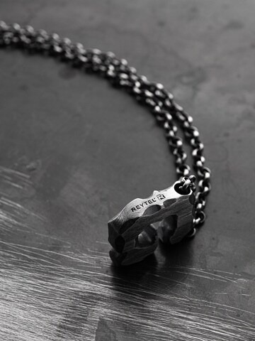 REYTEL Necklace 'Letter G' in Silver