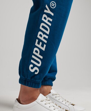 Superdry Tapered Hose in Blau