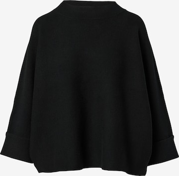 COMMA Cape in Schwarz: Vorderseite