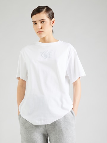 Tricou de la Nike Sportswear pe alb: față