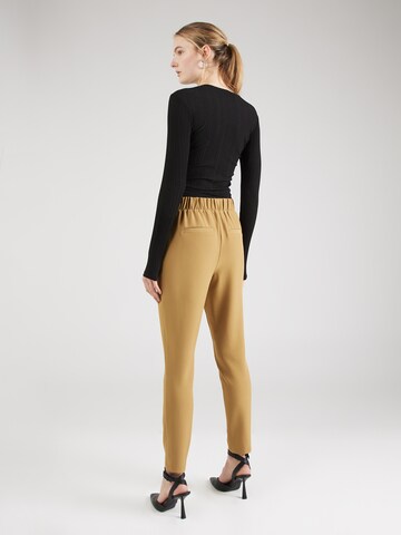 VERO MODA Tapered Pleated Pants 'CARLA' in Brown