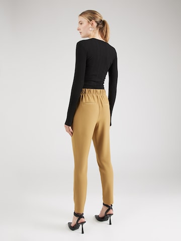 VERO MODA Tapered Pleated Pants 'CARLA' in Brown