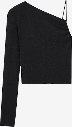 Tricou de la Pull&Bear pe negru: față