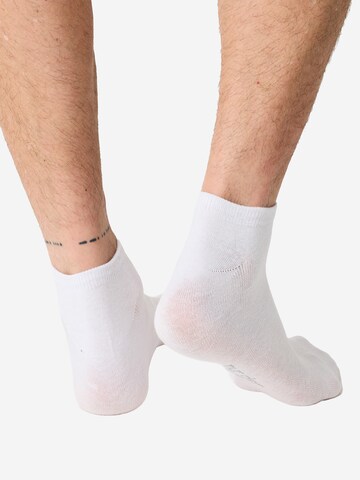 Nur Die Socks in White