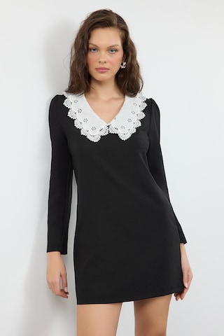 Trendyol Dress in Black: front