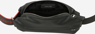 Calvin Klein Gürteltasche in Grau