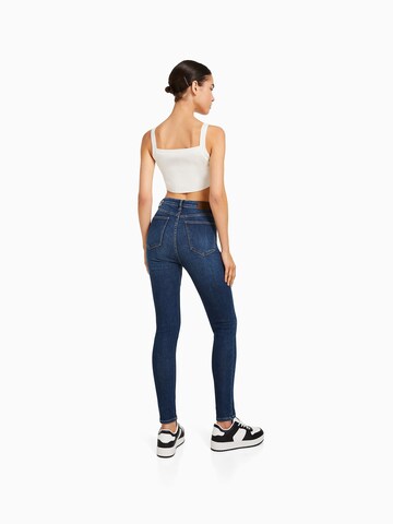 Bershka Skinny Fit Дънки в синьо