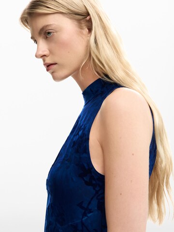 Rochie 'Night Garden' de la Desigual pe albastru
