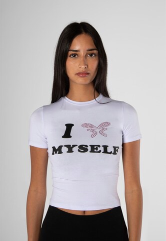 Maglietta 'Love Yourself' di Felicious in bianco: frontale