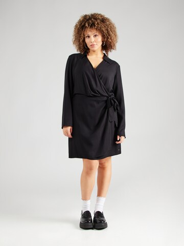 Tommy Hilfiger Curve - Vestido en negro: frente