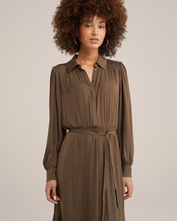 Robe-chemise WE Fashion en vert