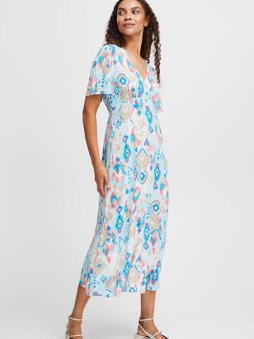 b.young - Vestido 'Jacqueline' en azul: frente