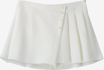 Bershka Regular Панталон в бяло: отпред
