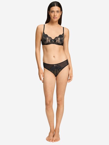 Slip ' Lysia ' Hanro en noir