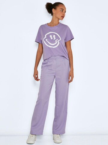 Noisy may Boot cut Pleat-front trousers 'Almond' in Purple