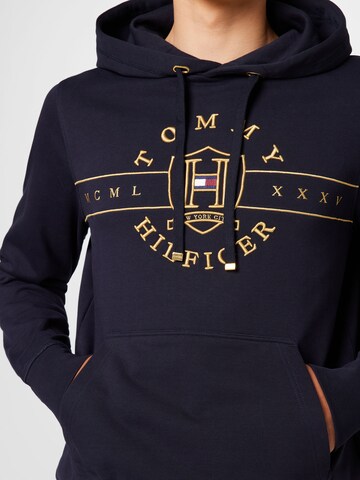 TOMMY HILFIGER - Sudadera con cremallera en azul