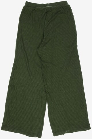 Pull&Bear Pants in XS in Green