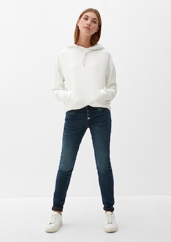 QS Slimfit Jeans i blå