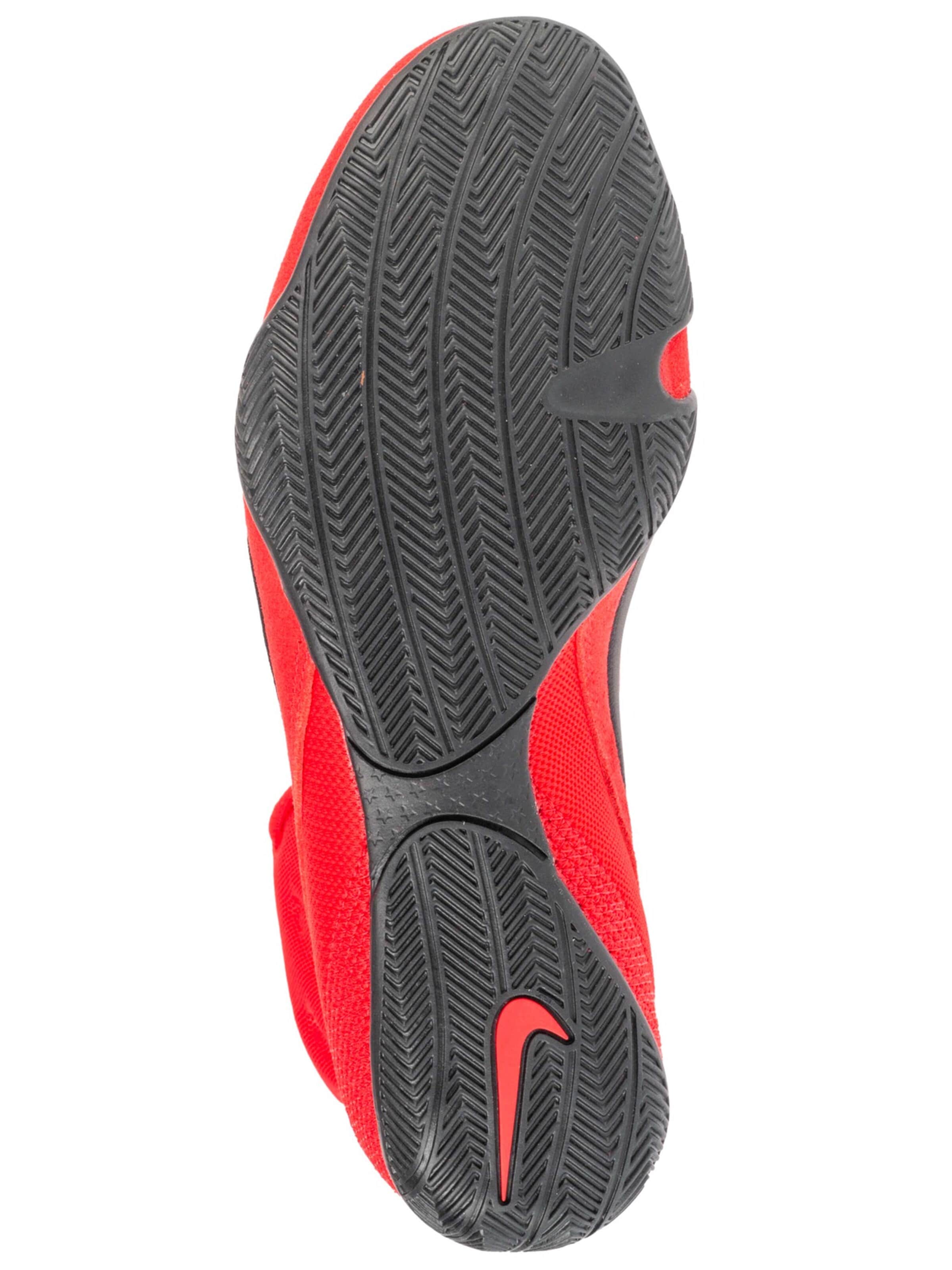 Baskets hautes 'Nike Machomai 3' NIKE en rouge