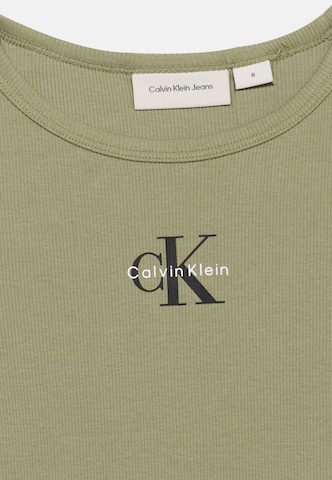 Calvin Klein Jeans - Camiseta en verde