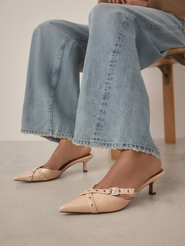 Next - Zapatos abiertos 'Forever Comfort®' en beige