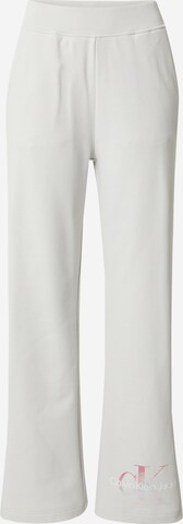 Calvin Klein Jeans Flared Broek in Grijs: voorkant