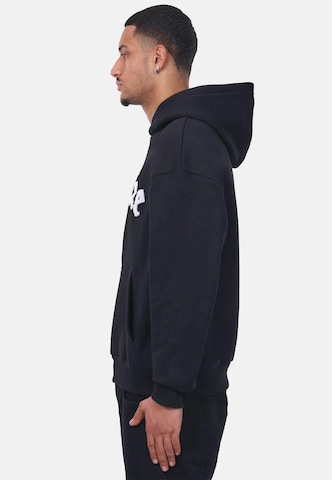 Dropsize Sweatshirt 'EMBO' in Black