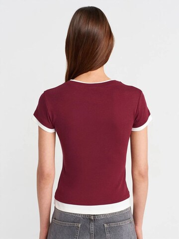 Dilvin T-Shirts in Rot