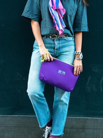 Mywander Clutch 'Neoprene' in Purple