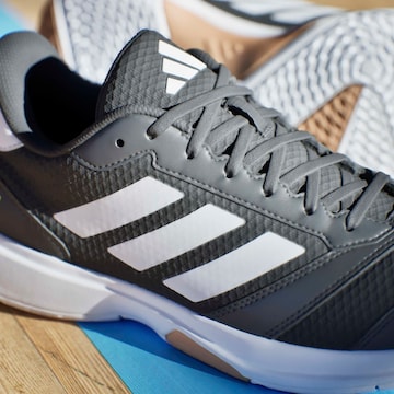 Scarpa sportiva 'Ligra 8' di ADIDAS PERFORMANCE in nero