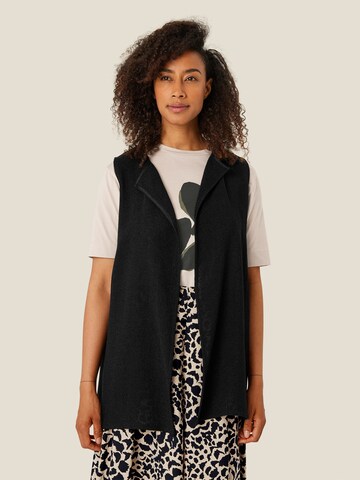 Masai Vest 'Jett' in Black: front
