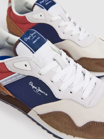 Pepe Jeans Sneaker 'London' in Braun