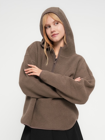 Noisy may Trui 'NMCOZY' in Bruin