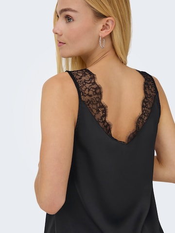 Top 'ONLCHIGO' de la ONLY pe negru