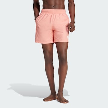 Shorts de bain ADIDAS ORIGINALS en orange : devant