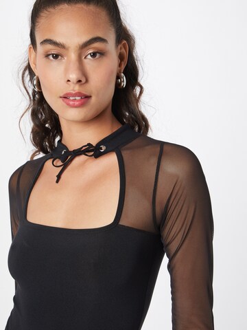 Femme Luxe - Camisa body 'MARLENE' em preto