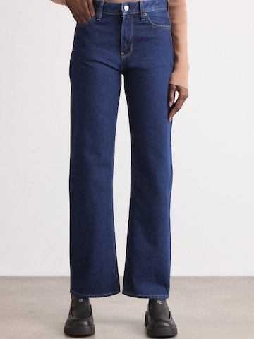 Calvin Klein Jeans Буткат Джинсы '90s' в Синий: спереди