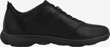 Chaussure basse GEOX en noir