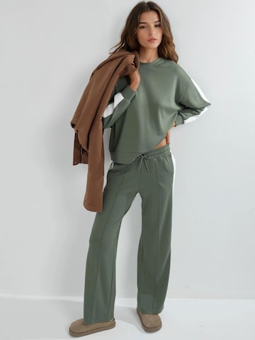 Hiccup - Fato de jogging em verde: frente