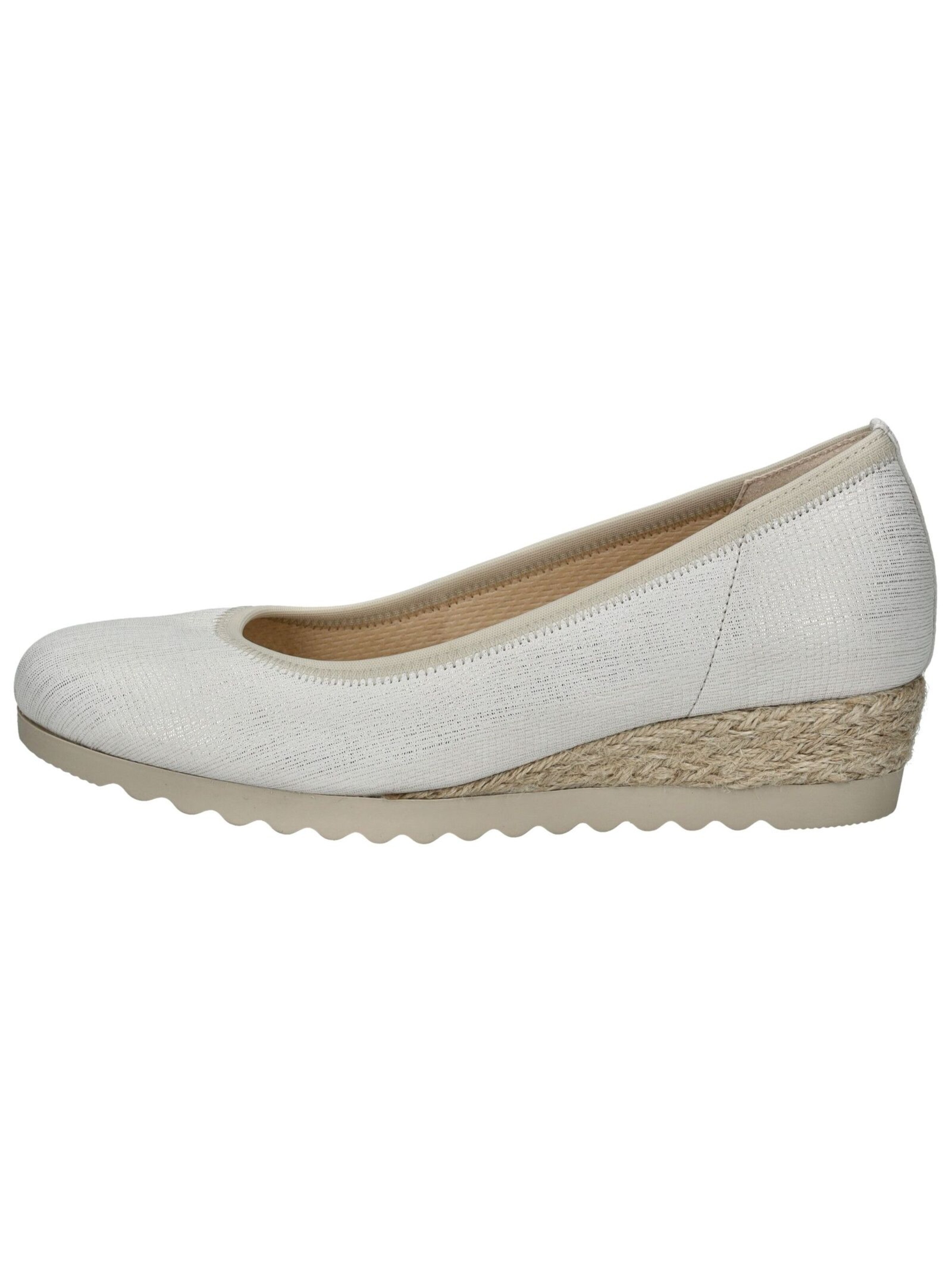 GABOR Pumps in White